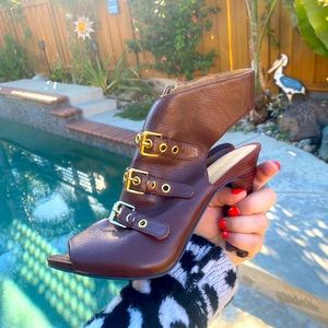 Nine West Cognac booties